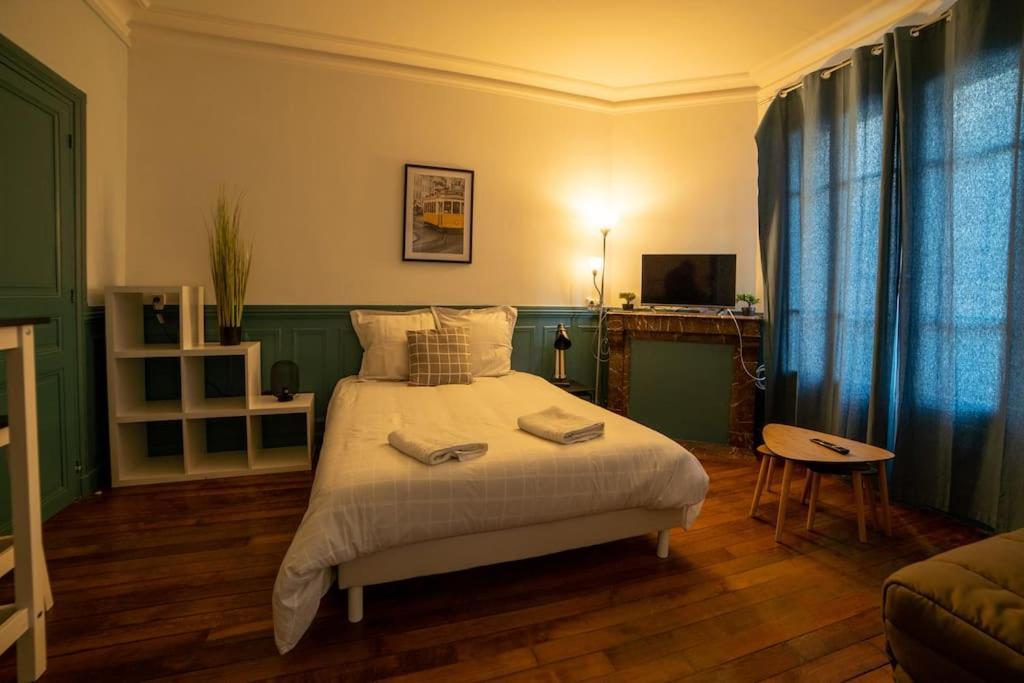 La Belle Vie - Appartement Cosy Au Centre-Ville Auxerre Zewnętrze zdjęcie